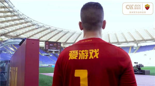 运动员们奋
